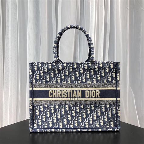 christian dior bag first copy price|christian dior bags official site.